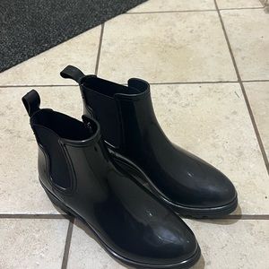 Black Rain Booties